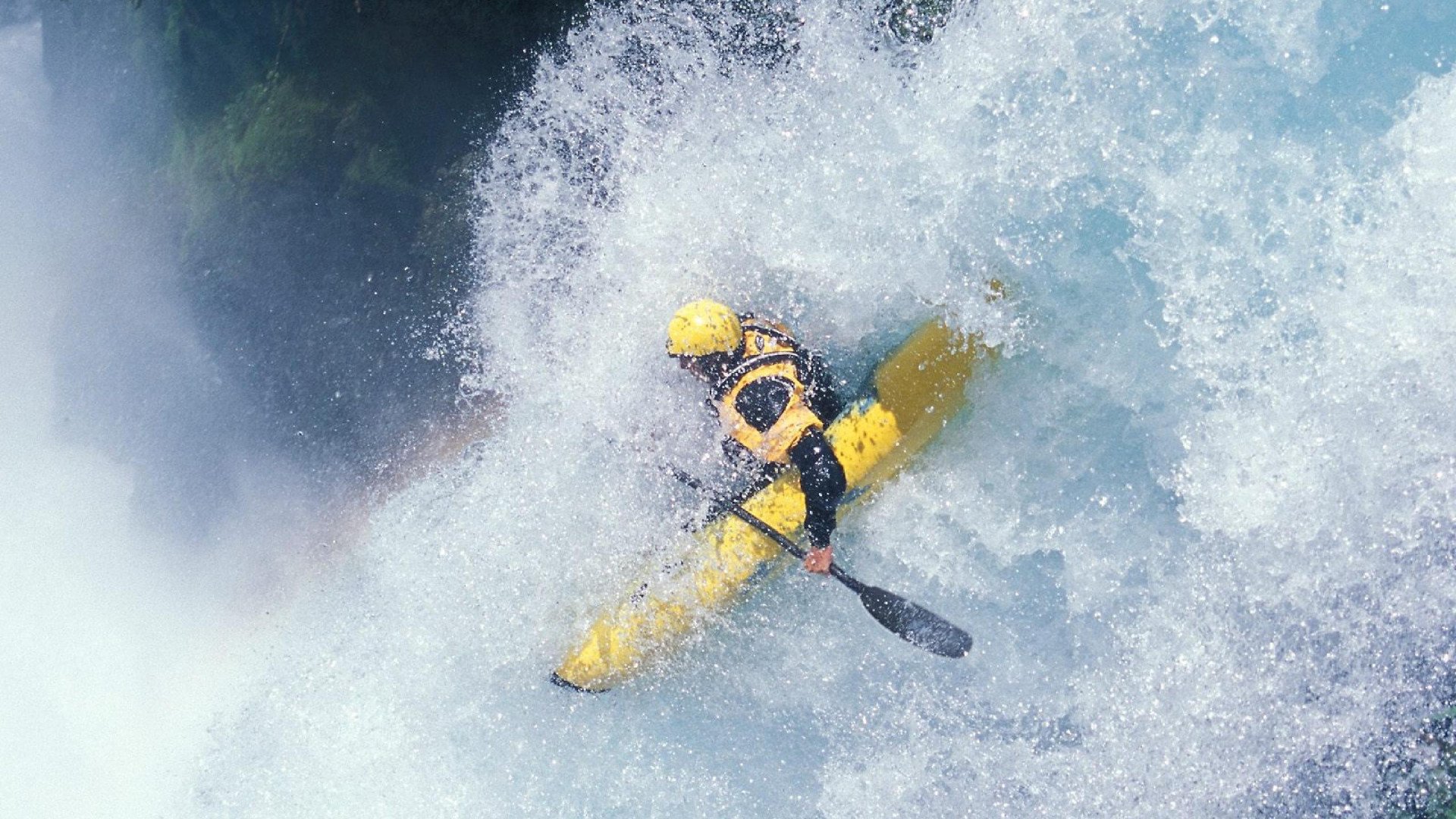 九游体育网站-世界杯巅峰对决：激烈战斗中诞生奇迹瞬间，世界杯殿堂十大经典对决